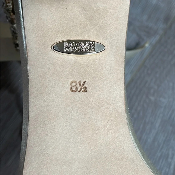 NEW Badgley Mischka Everafter Embellished Blocked Heel Sandal in Ivory Satin 8.5 - Picture 9 of 14